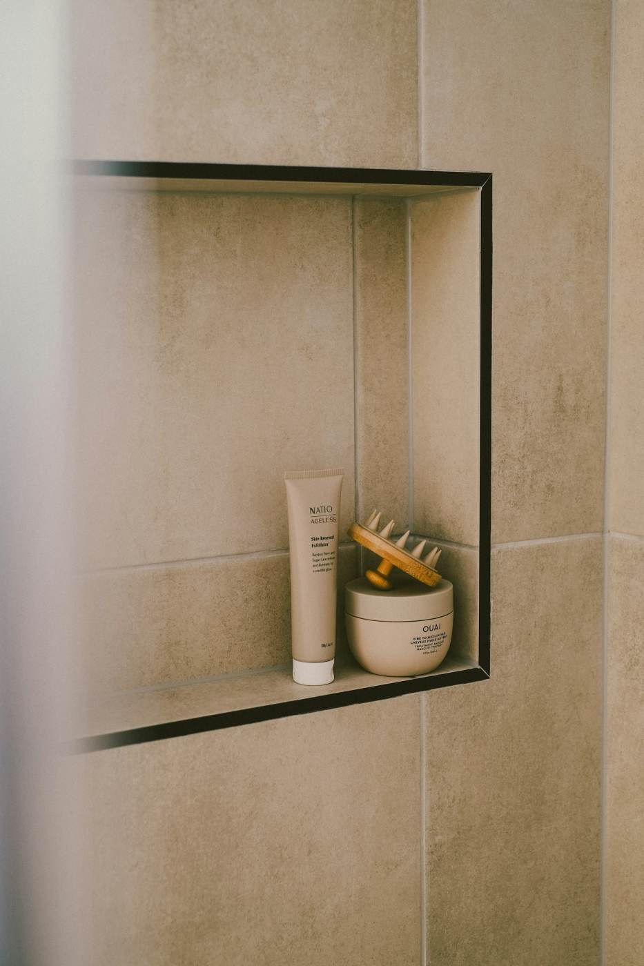 Recessed shower niche
